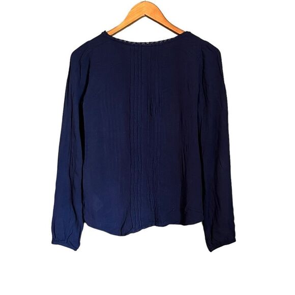 3 for $30! Gap navy long sleeve blouse - Picture 7 of 9
